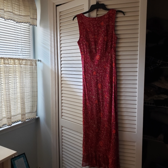 Long Dress - Picture 2 of 2